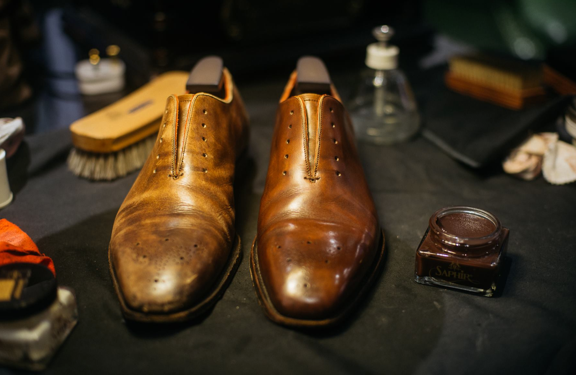 Saphir shoe sales polish retailers